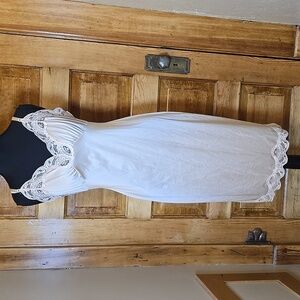 Vintage Impulse Elegant Beige Lace Slip Dress 36